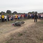 En el camino polvoriento fue atacado Édgar Bolaños.