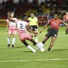 D. Cuenca y Ñañas ha sido el regreso del público en los torneos locales.