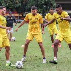Barcelona ha venido entrenado con normalidad para recibir al D. Cuenca.