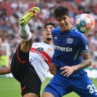 Piero Hincapié debutó en la Bundesliga, con el Bayer Leverkusen.