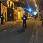 En el sitio se halló más de 17 indicios balísticos. Cámaras del sector serán analizadas como parte de las investigaciones.