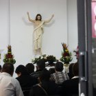 La velación se realizó en el sur de Quito. El sepelio estaba previsto para después del mediodía del jueves.