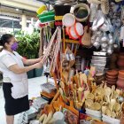 Vicenta dice que aunque los vende, nunca recibió ningún latigazo, era bien portadita.