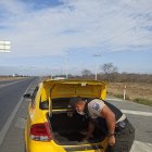 La Policía ha intensificado los controles de seguridad en toda la ciudad. Así fue como se encontró con dos pillos asaltando en el sector de Pascuales.