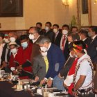 La reunión entre la Conaie y el gobierno se ha instalado