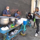 Don Desiderio atiende de lunes a sábado, de 06:00 a 10:00. 2. Aquí se come en tarrina y la ‘enceboguata’, también llamada bandera, es caída y limpia.