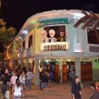 La réplica, donde funciona el restobar