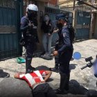 El presunto delincuente, de nacionalidad venezolana, fue capturado en las afueras del parque con cinco celulares aparentemente robados.