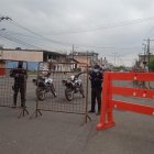 Se reforzó el contingente policial en el cuartel de San Lorenzo.