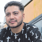 El músico, desde niño, era fan de la música popular. Luchó mucho para convertirse en profesional