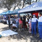 Los uniformados compartieron con la comunidad.