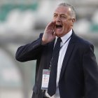 Gustavo Alfaro, seleccionador ecuatoriano, convocó a 20 futbolistas para este choque amistoso.