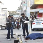 La víctima quiso escapar corriendo, pero finalmente no pudo evitar los disparos.