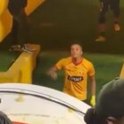 Byron Castillo tuvo un cruce de palabras con los hinchas de Barcelona, luego de perder ante 9 de Octubre.