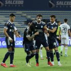 Los millonarios vencieron 2-0 al Ponchito y con ello el cuadro azul se mantiene vivo en su pelea por ganar la segunda etapa y quedar campeón de forma directa.