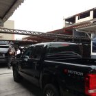 La láminas de seguridad protegen a tu vehículo de batazos y martillazos, pero no de balazos.