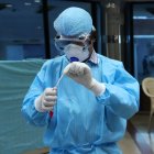 El organismos aseguró que no ha recibido por el momento ninguna notificación de que la nueva mutación haya causado muerte alguna.