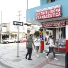 El asalto ocurrió en las calles Portete y la 25. Quienes habitan en la zona dicen que es el tercer asalto por la zona en alrededor de un mes.