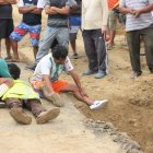 El dolor de sus deudos era desgarrador. No aceptaban la prematura partida de Andrés.