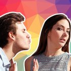 Lo rechaza aunque esté enamorado de ella.