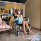 Las lágrimas de dolor de doña Nelly fueron reemplazadas por un llanto de alegría.