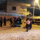 Familiares del occiso que llegaron al lugar, entre lágrimas, pedían justicia.