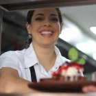 La chef guayaquileña desarrolló una extensa carta para sus restaurantes.