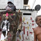 Guillermo Valle y su loca creación con contenido social, sobre la COVID-19.