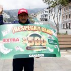 Alejandro Mocha  se ganó cinco dólares hace un tiempo con EXTRA. Hoy, 500 dólares.