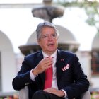 El presidente Lasso tampoco descarta incluir en esa eventual consulta popular la reforma laboral.