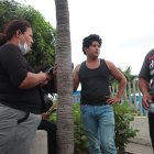 Familiares del fallecido estuvieron esperando por información durante varias horas.