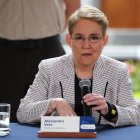 Fotografía de archivo en la que se registró a la ministra ecuatoriana de Gobierno, Alexandra Vela.