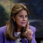 Marta Lucía Ramírez informó que presentaba síntomas leves y que se mantenía aislada.