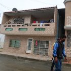 La víctima habría sido golpeada con un tubo y un palo. Además lo habrían electrocutado.