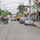 El cuerpo del supuesto pillo quedó junto a la vereda. Su presunto cómplice huyó.