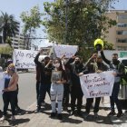 Allegados de las víctimas realizaron plantones para exigir justicia.