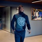 Felipe Caicedo y su equipo número 11 en su carrera.