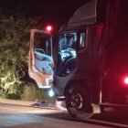 El camión que era conducido por la víctima.