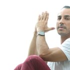 Su abuelita fue quien le pagó a escondidas de todos, los cursos de canto y actuación.