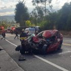 Dos fallecidos tras accidente de tránsito en Quito.