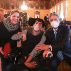 Guillermo Lasso informó que daría su sueldo acumilado de seis meses como presidente.