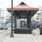 Los habitantes del suburbio se preguntan cuándo funcionará.