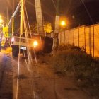 La camioneta quedó en este estado. Su conductor murió y dos parientes resultaron heridos.