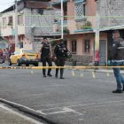 En la cancha improvisada quedaron nueve indicios balísticos como resultado del ataque
