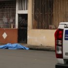 En  las calles García Goyena y Guerrero Martínez apareció un muerto, según vecinos del sector no es de su barrio.