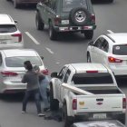 Viral. Se agarraron de golpes en la avenida Quito el pasado 4 de marzo, en el corazón de la urbe porteña.