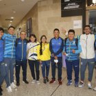 El equipo ecuatoriano fue recibido con aplausos por sus amigos y familiares.