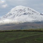 Tres andinistas quedaron sepultados por una gran avalancha de nieve en el Chimborazo, en octubre de 2021.