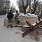 El joven fue escoltado por la Cruz Roja desde la zona ucraniana Shostka para avanzar al otro país en tren.