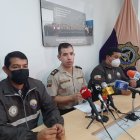 El teniente coronel Carlos Perugachi (centro) habló sobre las necropsias realizadas en el 2022.